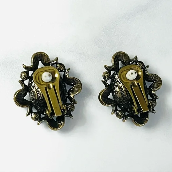 Heidi Daus Art Deco Style vintage clip on earrings with Swarovski crystals - Picture 4 of 9